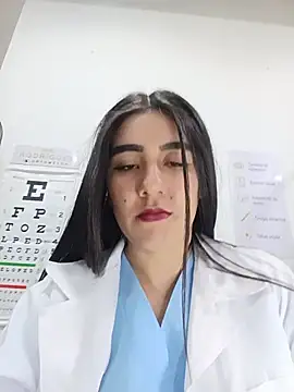 Онлайн чат XXX CAROLINE__07