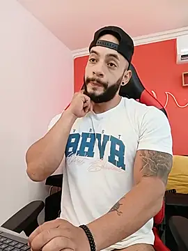 แชท XXX สดของ Mike_savage3