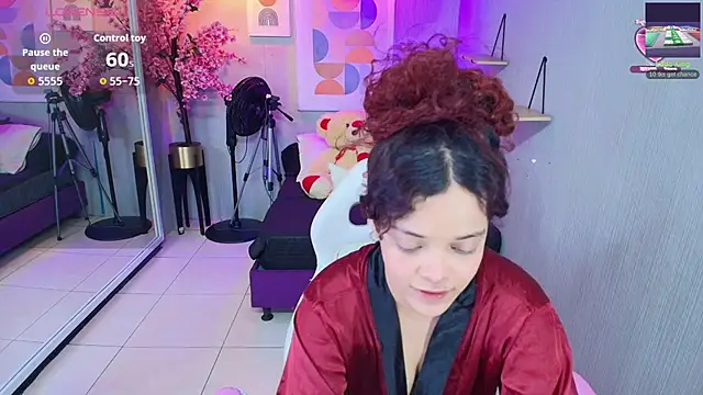 Maggy_t18's Live XXX Chat