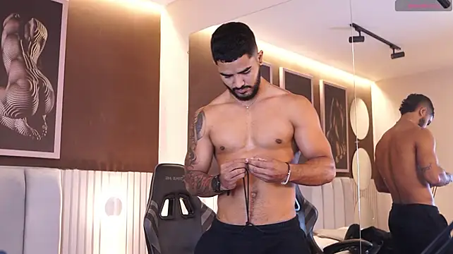 Reik_Vonn Adlı Modelin Canlı XXX Sohbeti