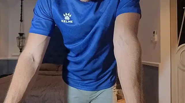 Marrymeplz Adlı Modelin Canlı XXX Sohbeti