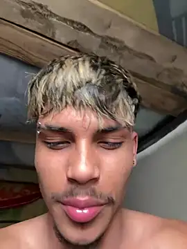 Angel_foxc13 Obrolan Langsung XXX