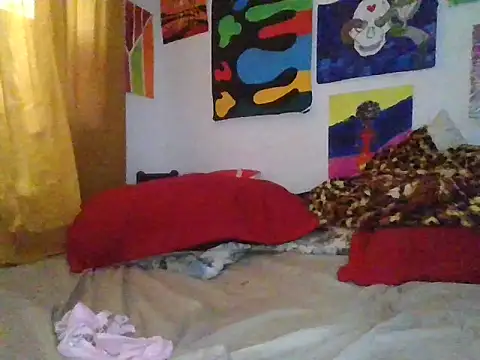 Show de latifajoga71 na webcam
