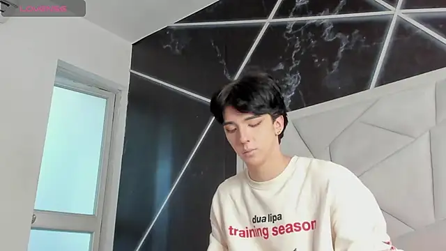 XXX chat uživo modela AerumChae
