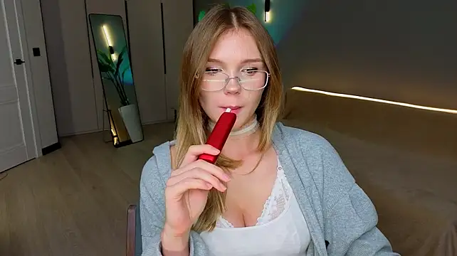linakorvin live XXX chat