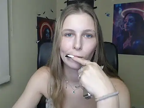 Chat XXX en directo de StrangerGi
