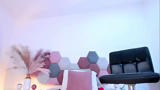 LilaRoss 现场XXX聊天