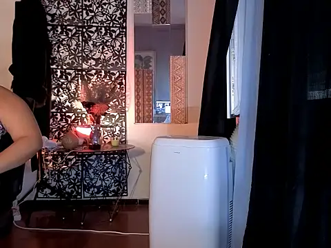 צ'אט XXX בשידור חי של KellyDome