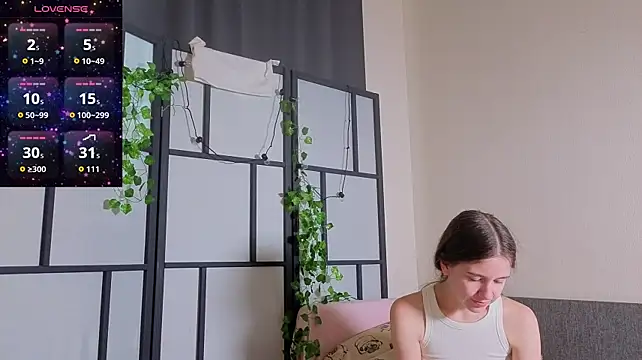 MyrtaMcclaney Adlı Modelin Canlı XXX Sohbeti