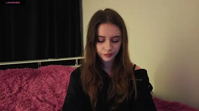 evvaavve Chat XXX live