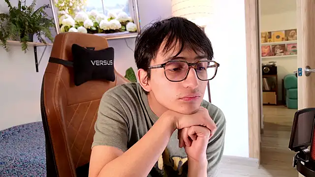 Sr_evann élő XXX-chatje