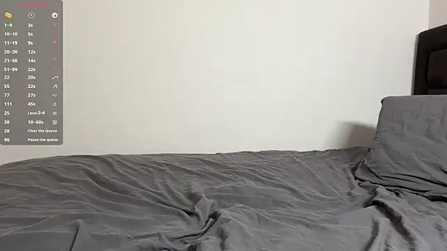 SkittledSled's Live XXX Chat