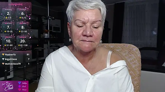Živý XXX chat roxana_brooks