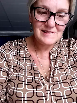 Chatroom XXX en direct de irinamaux
