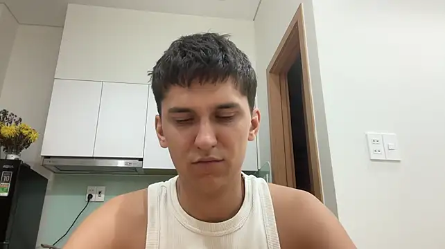 Adrian_Coles Chat XXX in diretta