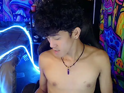 hugekenbigcock Webcam show
