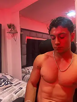 MR_MUSCLE: онлайн-секс-чат