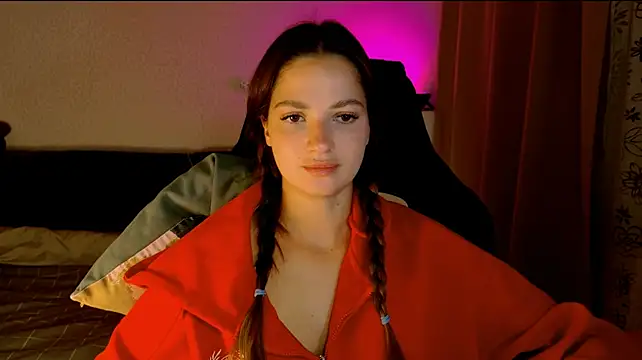 KiraVair live XXX chat
