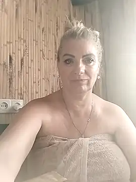 Milla_kis live XXX chat
