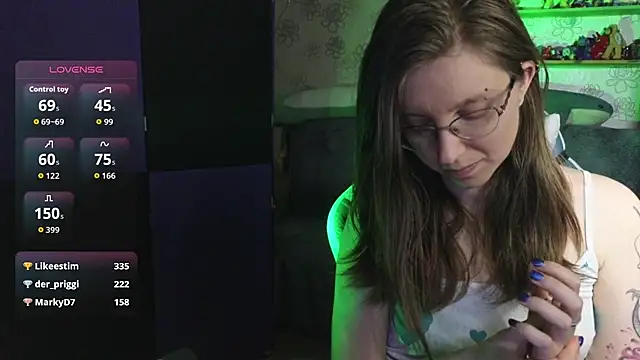 scarlettsrose's Live XXX Chat