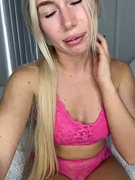 Czat XXX na żywo – SexySaraxxoo