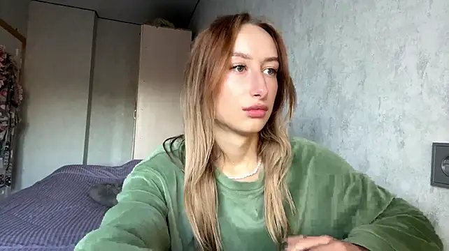 AleneLaurente: онлайн-секс-чат