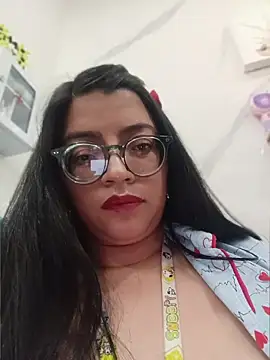SOFI__10 – Live XXX-chat