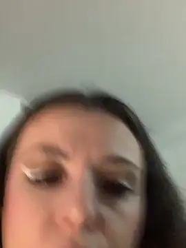 bunnythetailor XXX чат на живо