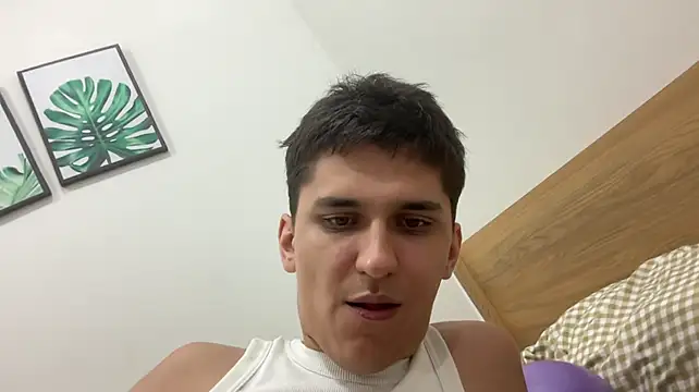 Adrian_Coles XXX чат на живо