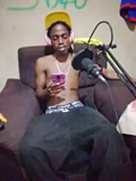 Chat +18 de Demon254_ ao vivo