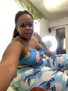 Evabigass Live XXX-Chat