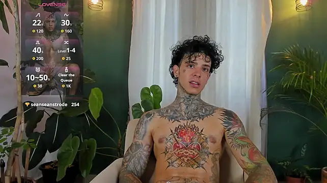 aron_ford77's Live XXX Chat