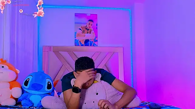 dilan_alfonzo Adlı Modelin Canlı XXX Sohbeti