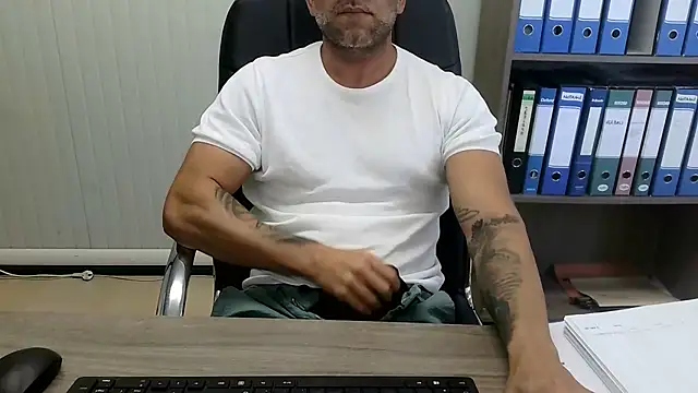 XXX chat uživo modela Evasionee