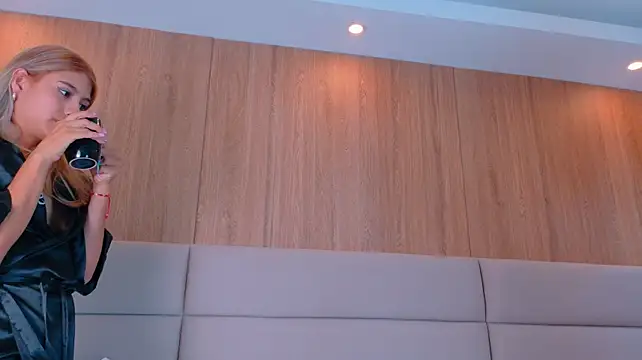 ZoehAngelのライブXXXチャット