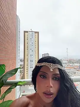 HOT_LADY_777: διαδικτυακό σόου στην κάμερα