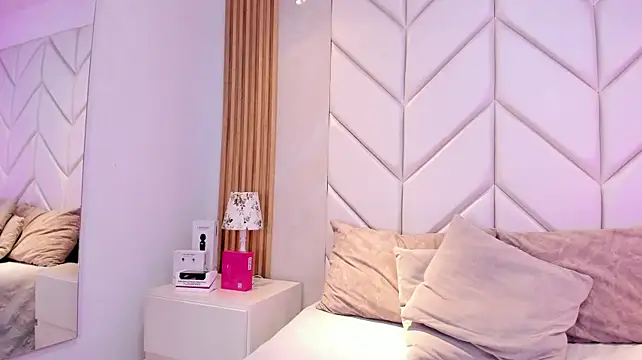 צ'אט XXX בשידור חי של Samanta_Rave