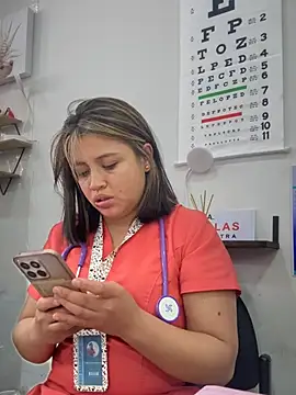 Chat +18 de Melany-1 ao vivo