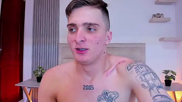Funny_GirlsW Show Webcam