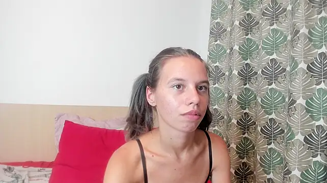 Emma_Tiny69 Webcam show