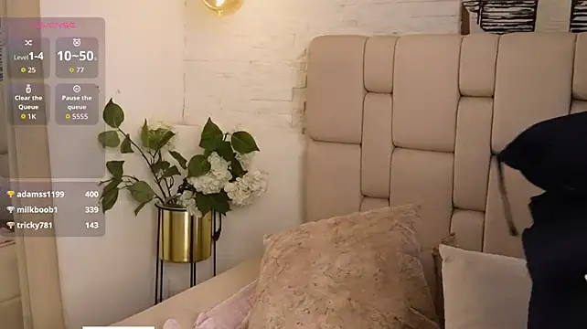 Ariia_Blaze Live XXX-chat
