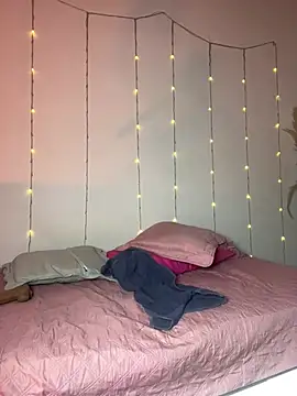 Maisa_issa Adlı Modelin Canlı XXX Sohbeti