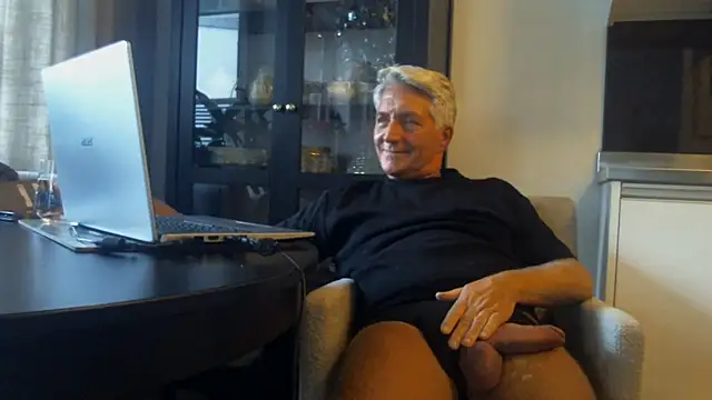 Swegay12-Exhi Webcam Show
