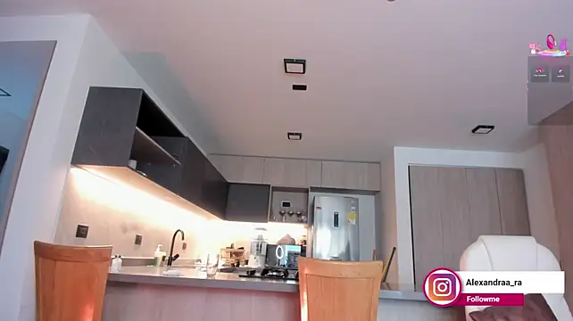 XXX chat uživo modela Alexandra_ra