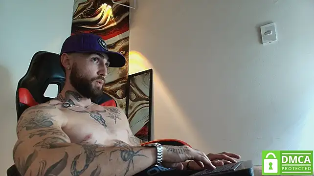 Chatroom XXX en direct de Luke_davis01