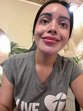 TS-SimplyTheBest Live XXX-chat
