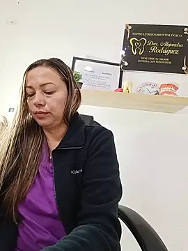 הופעת וובקאם של _Dentist-Madisson_04