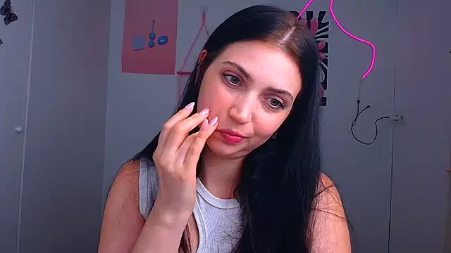 Chat +18 de Amalia_amor ao vivo