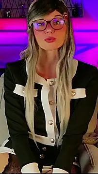 Chat +18 de Kittychatte ao vivo