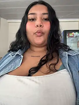 XXX chat uživo modela Nicky-222